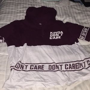 “KINDA DON’T CARE” hooded short sleeve shirt
